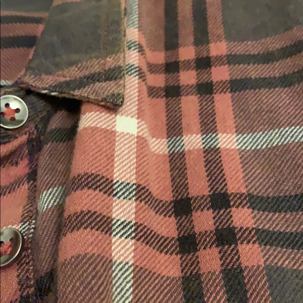 Flannel - Picture 4 of 4